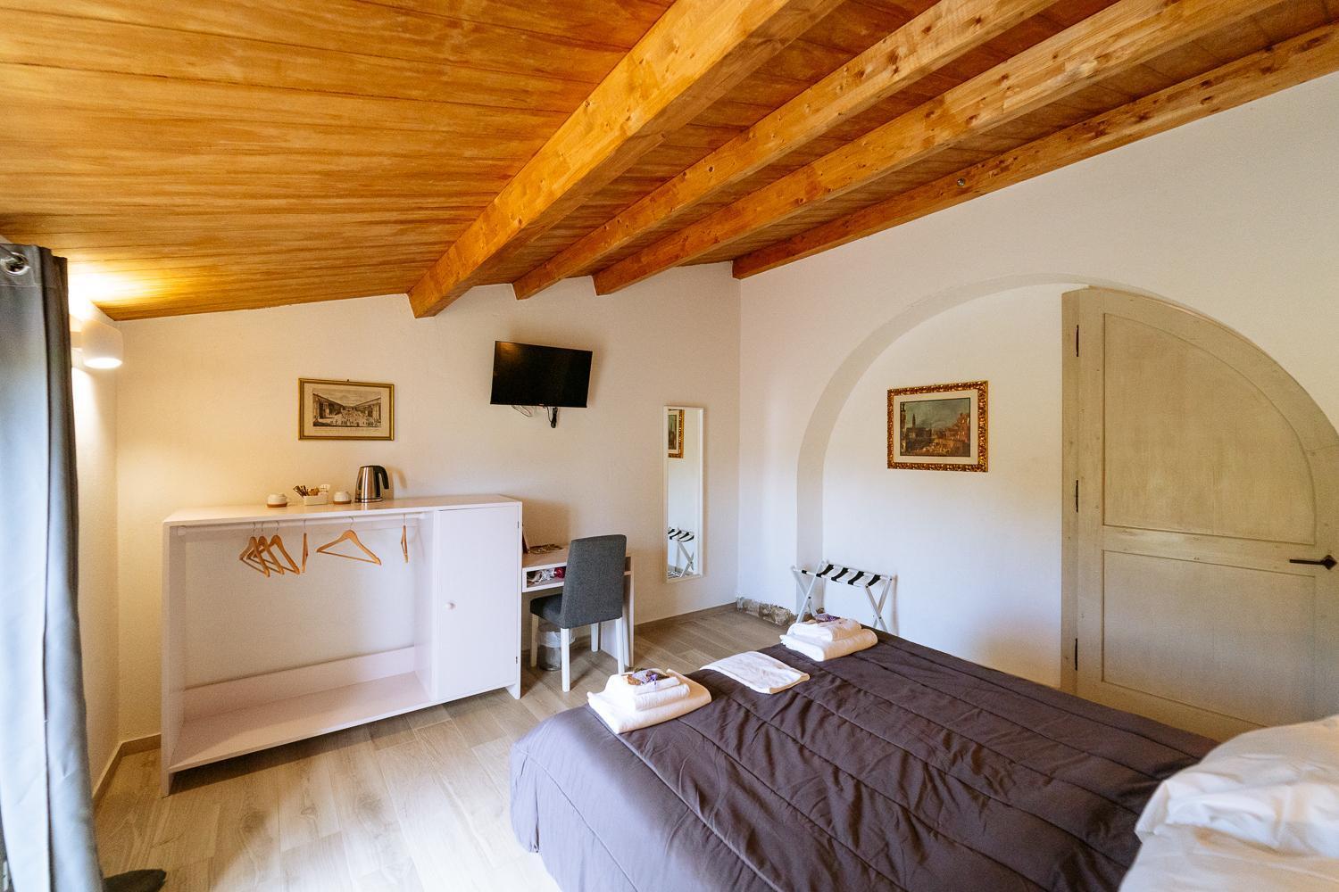 Agriturismo Bio Podere 109 - Wine&Food Альберезе Екстер'єр фото