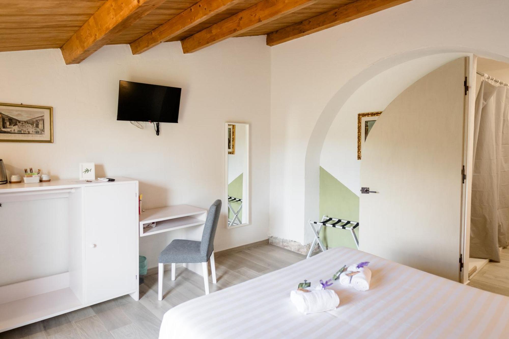 Agriturismo Bio Podere 109 - Wine&Food Альберезе Екстер'єр фото